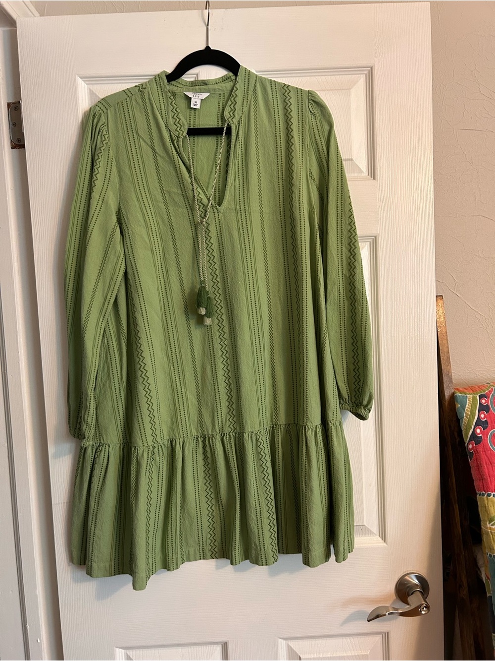 crown & ivy Light Green Long Sleeve Tiered V-Neck Dress with Tassel